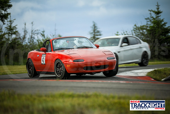 42RM_TNiA_MCMD_2022_0614_w-1
