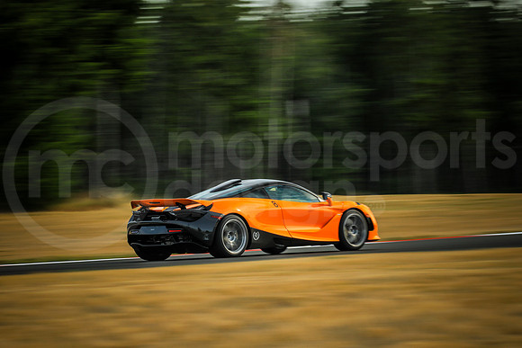 8OM7_HODAVANTS_MCMD_2024_0809-4